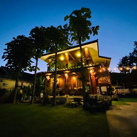 188 Teak House บ้านต้นสัก Чіангмай Екстер'єр фото