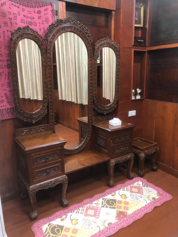 188 Teak House บ้านต้นสัก Чіангмай Екстер'єр фото